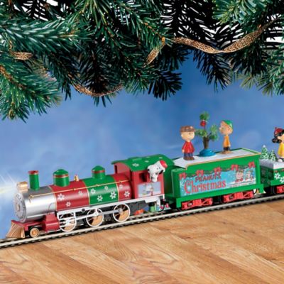 Peanuts train sale set