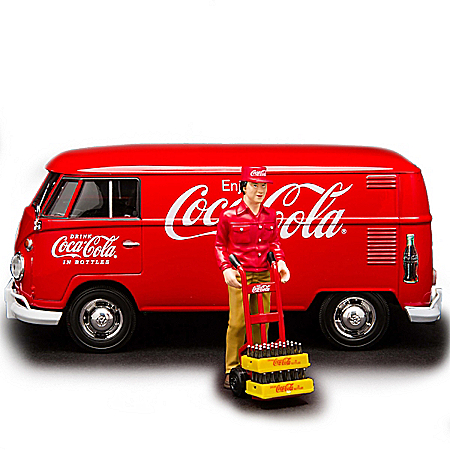 On The Road With COCA-COLA 1:24-Scale Diecast And Accessory Collection
