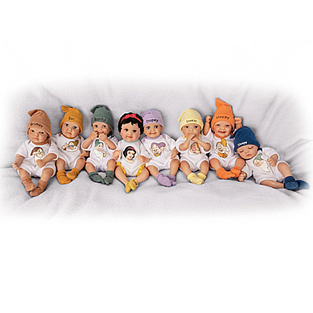 Disney’s Snow White And The Seven Dwarfs Miniature Doll Collection