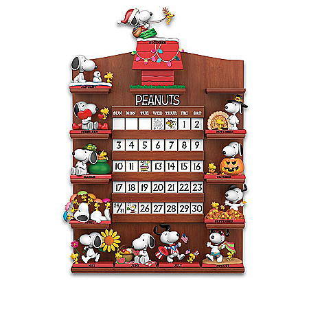 PEANUTS Snoopy Through The Seasons Perpetual Calendar Collection