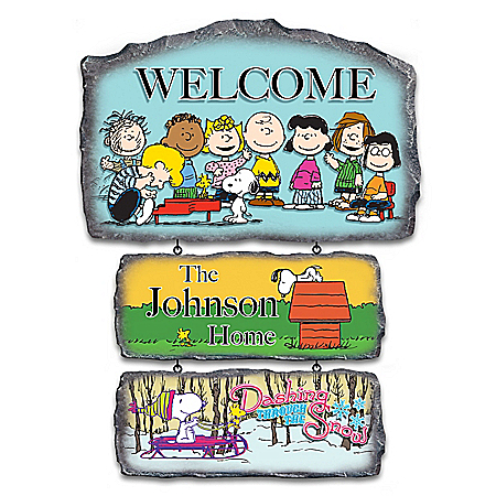 The PEANUTS Gang Personalized Seasonal Welcome Sign
