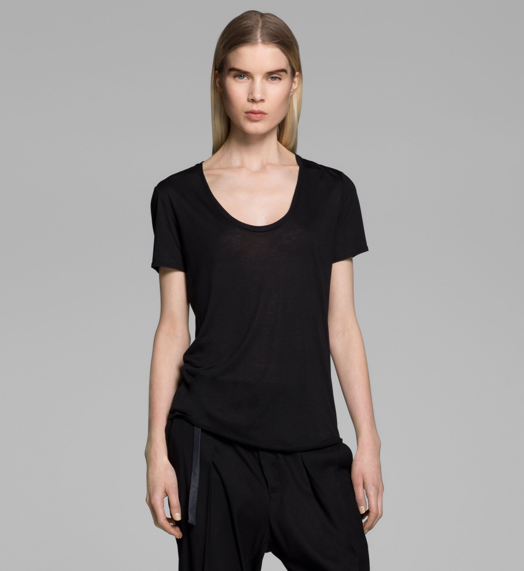 KINETIC JERSEY TEE