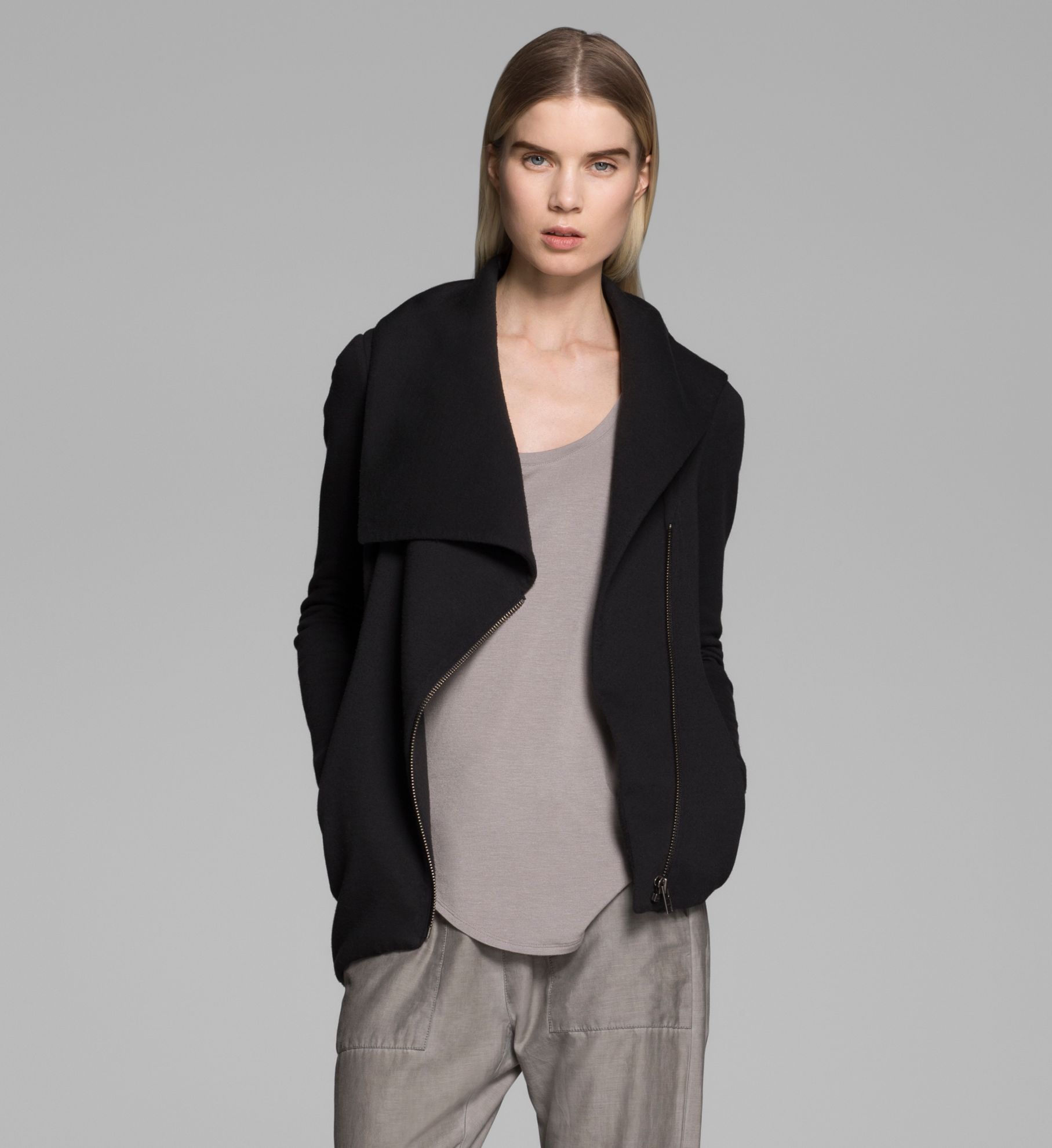 SOFT SWEATSHIRT JACKET