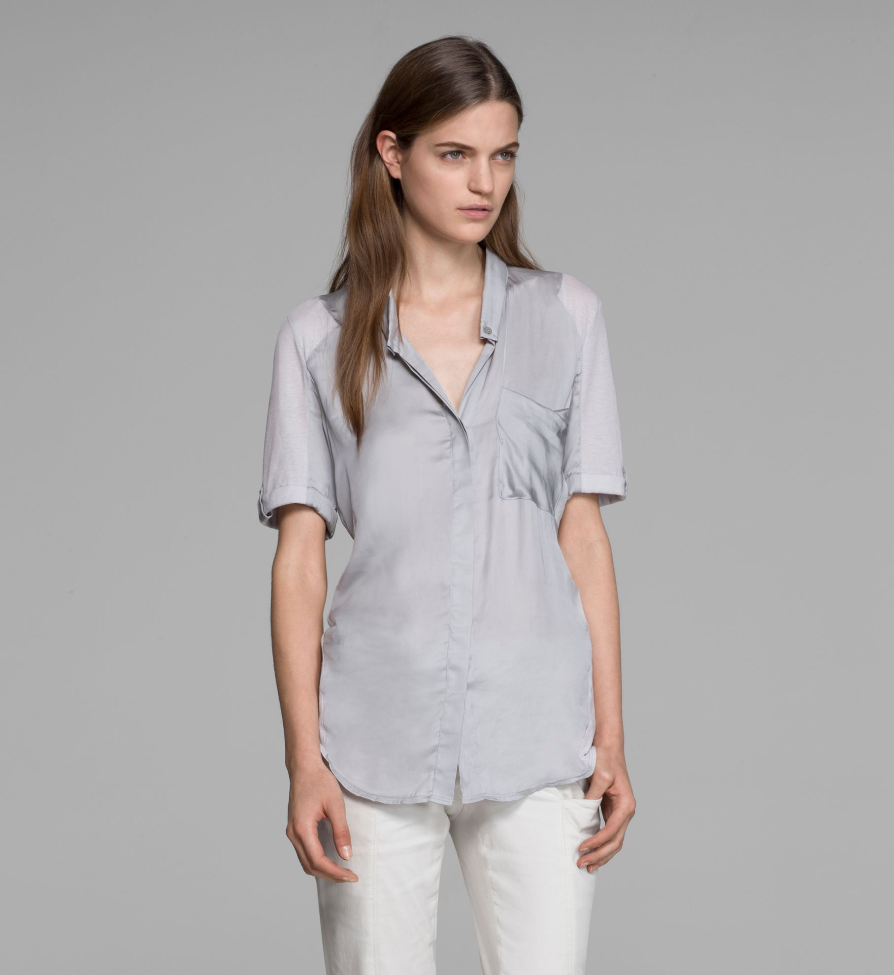 GLASSY SHIRTING TOP