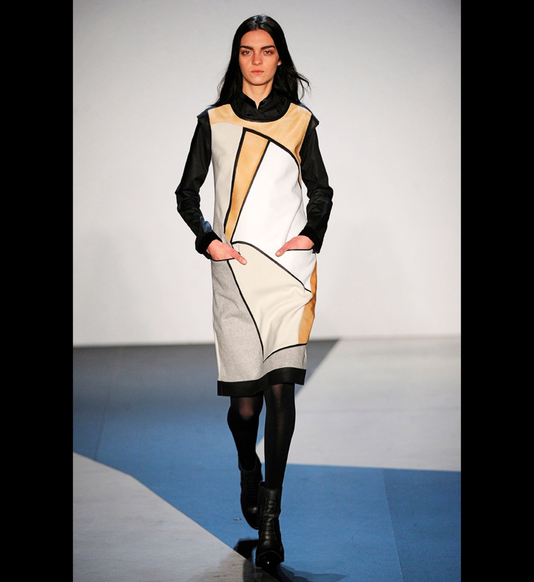 LOOK 14