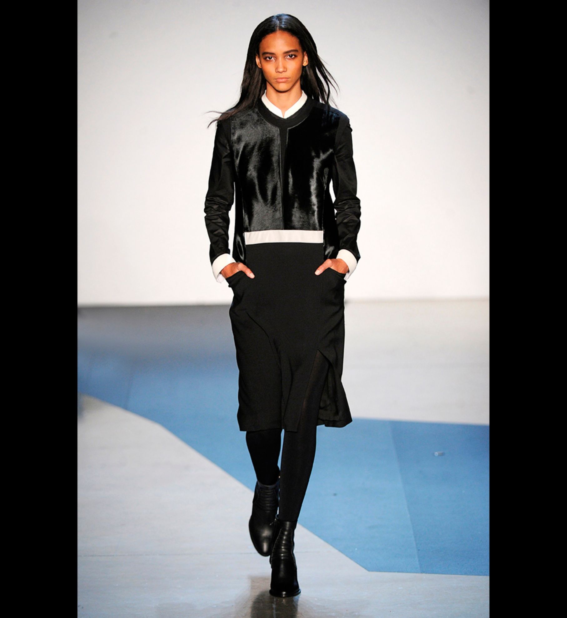 LOOK 22