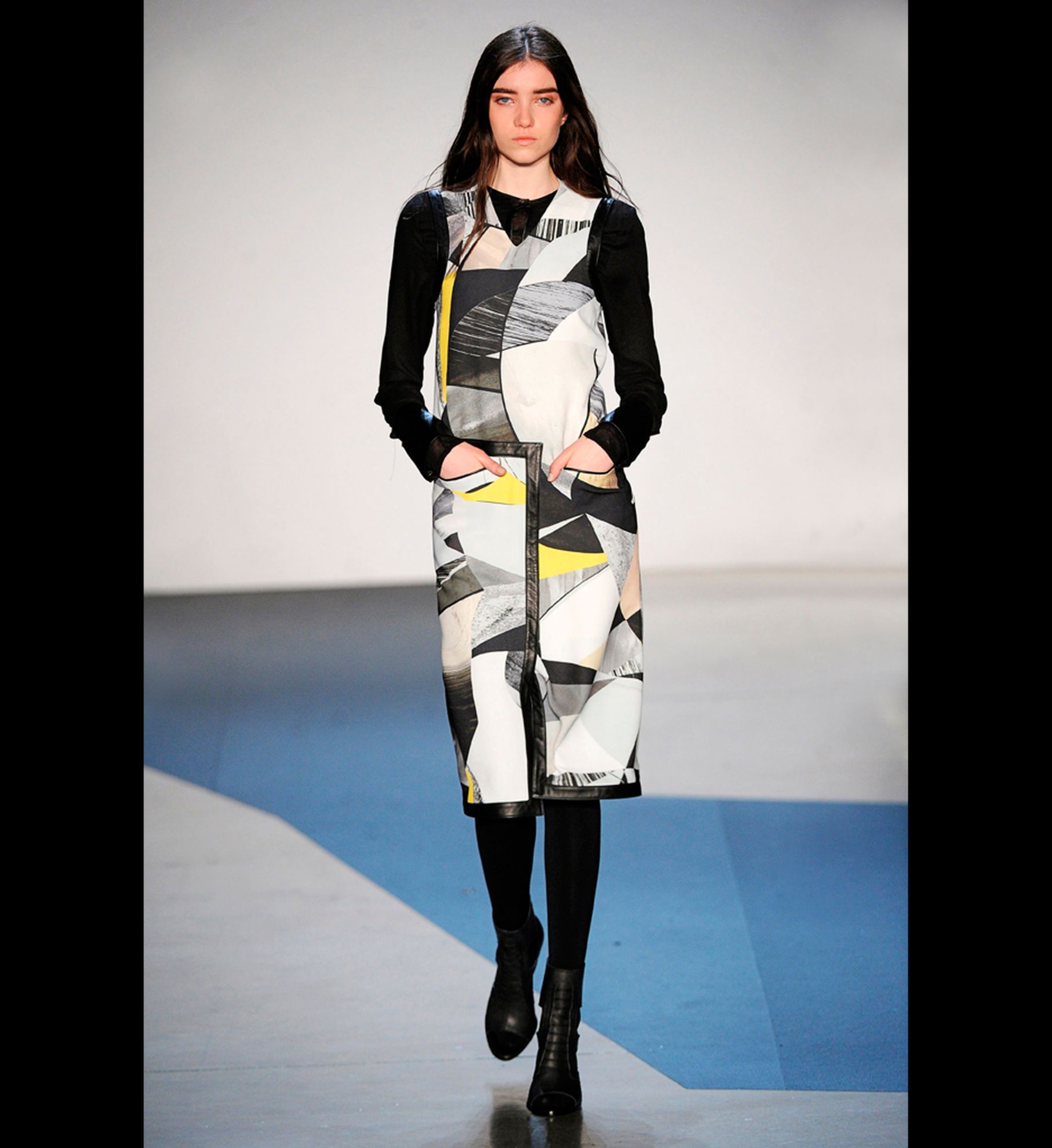 LOOK 18