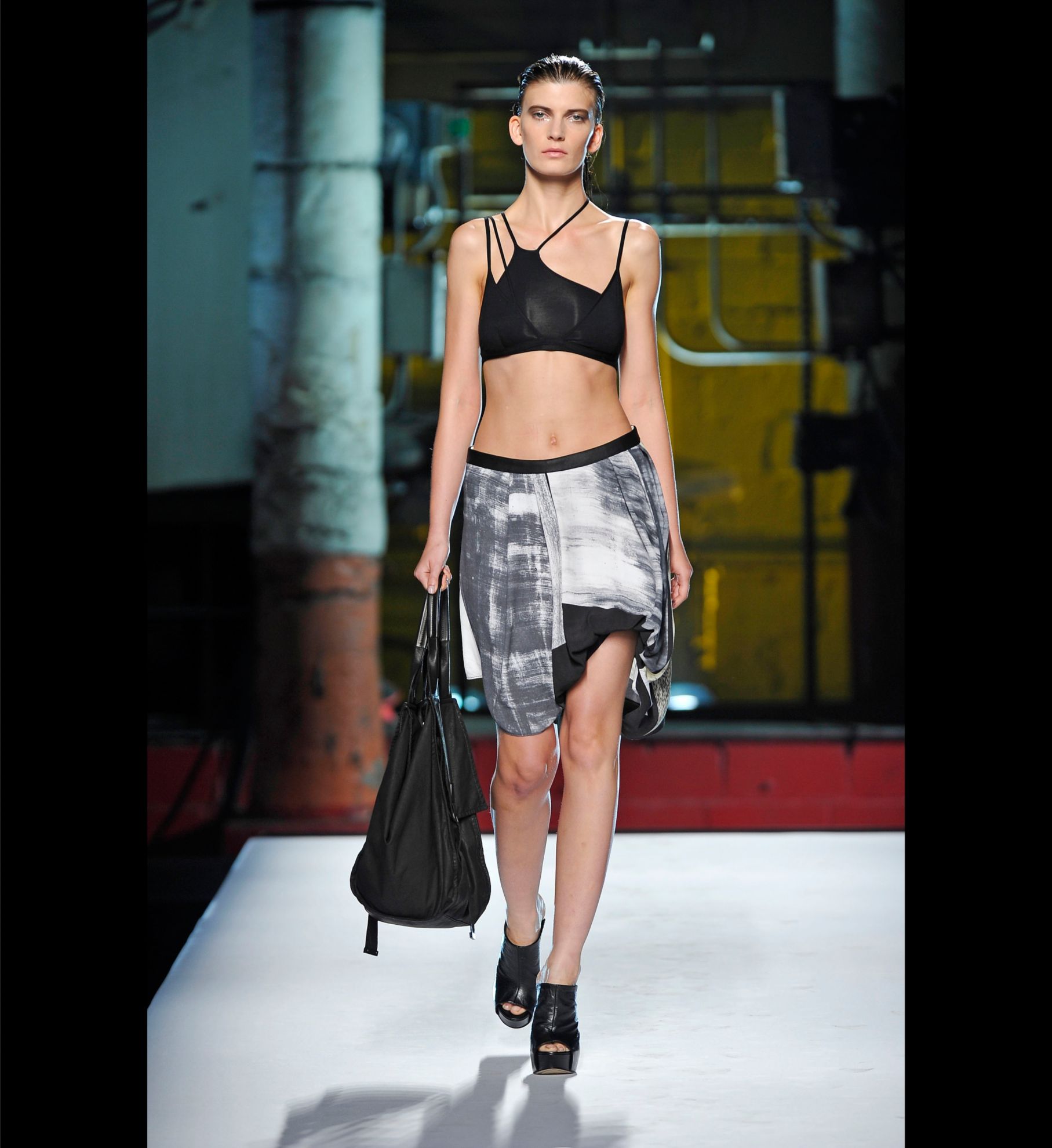 LOOK 21