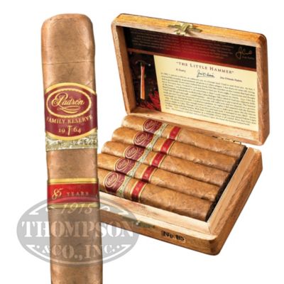 Padron Family Reserve No. 85 Natural Robusto
