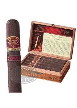PADRON FAMILY RESERVE NO.45 MADURO TORO