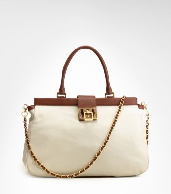 Eleri  Satchel
