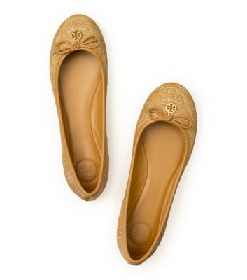 Iced Coffee Tory Burch Stitched Logo Chelsea Ballet Flat 