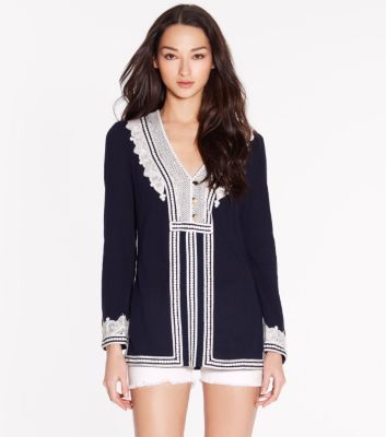 ALEKSI TUNIC
