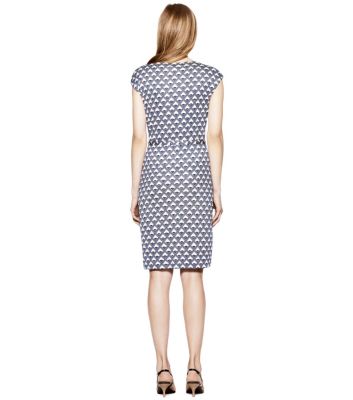 Dark White Quartz Deco Diamonds  Tory Burch Kalvin Dress 
