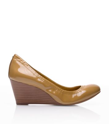 Tory Burch Patent Leather Eddie Wedge 