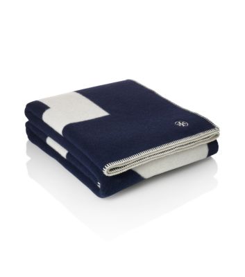 TB Graphic Blanket