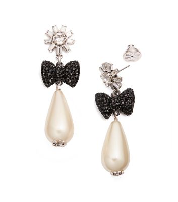Stunning statement earrings for holiday parties