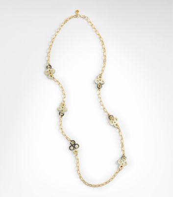 LARGE CLOVER WITH CHAIN NECKLACE