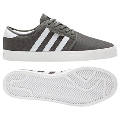 image: adidas SEELEY G23705