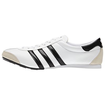 image: adidas aditrack Shoes G43695