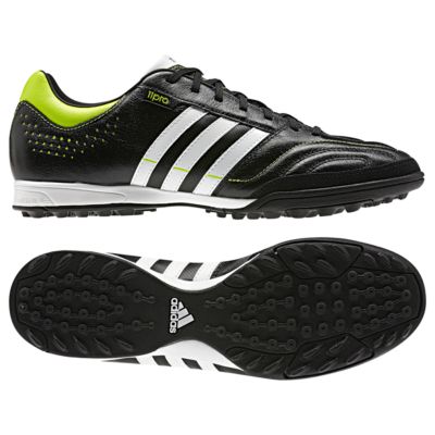 11Nova TRX TF Shoes