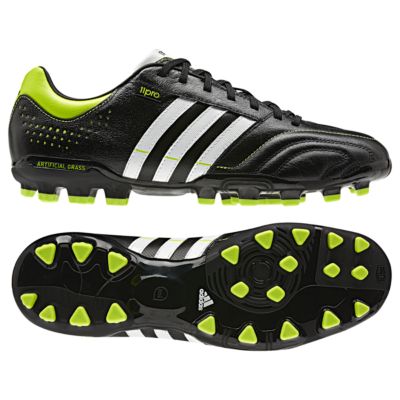 11Nova TRX AG Cleats