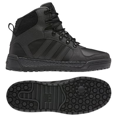 image: adidas Winter Ball Boots G60798