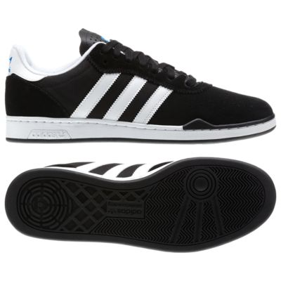 image: adidas Ronan Shoes G65605