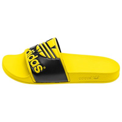 image: adidas adilette Trefoil Slides G96368