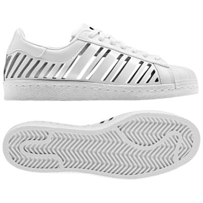 image: adidas Superstar 80s Cutout Shoes Q20387