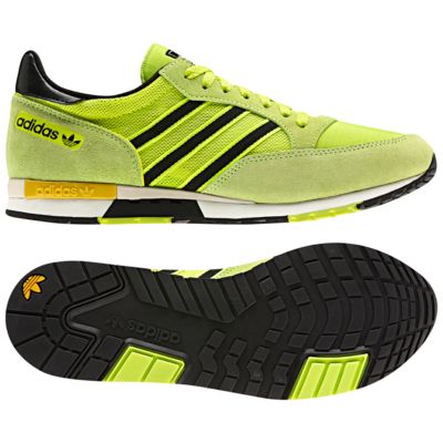 image: adidas Phantom Shoes Q23422