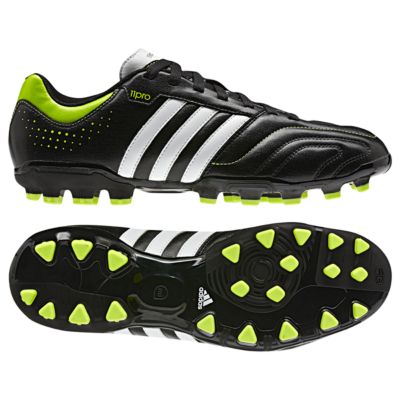 11Questra TRX AG Cleats