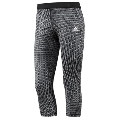 image: adidas Techfit Three-Quarter Tights Z22044