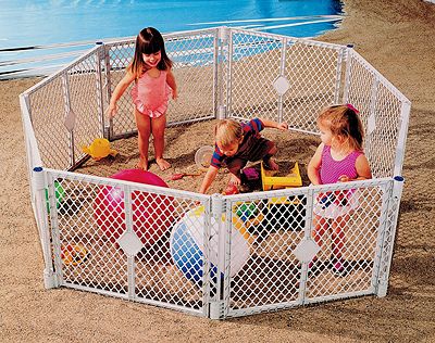 Superyard Play Gate