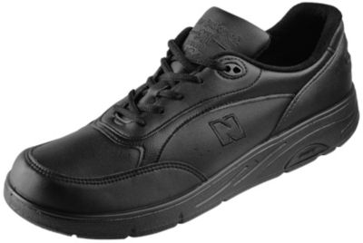 New Balance Men's 811 Walk Shoe