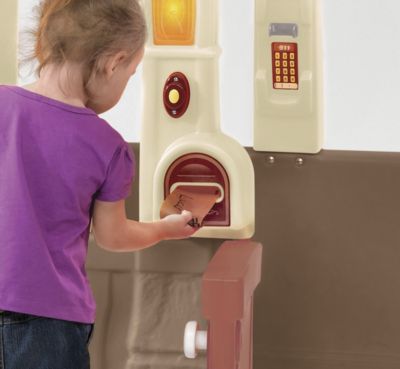 Step 2 Neat and Tidy Playhouse