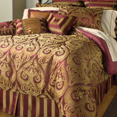 Majestic Burgundy/Gold 16pc Comforter Set