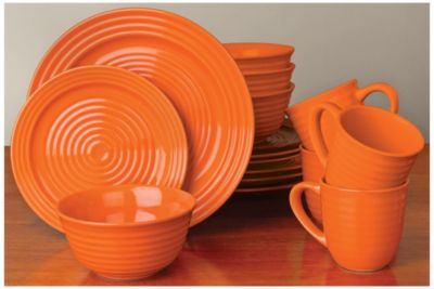 32-pc. Mesa Dinnerware - Berry Burgundy