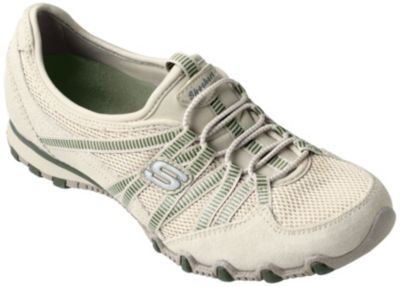 Skechers Bungee Closure Leather Slip On Sneaker
