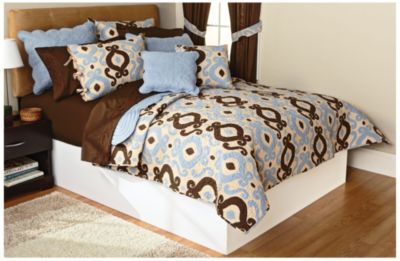 SAVE 45% Logan Printed Quilt Set