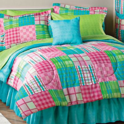 Johanna Queen Bed Set
