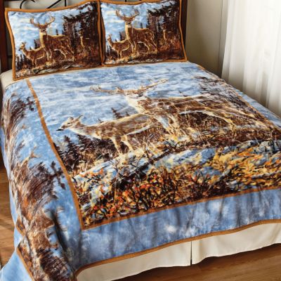 SAVE 45% Hautman Autumn Whitetails Coverlet Set