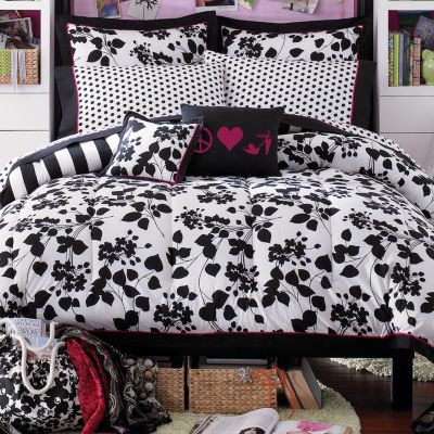 Steve Madden Juliet Bed Set