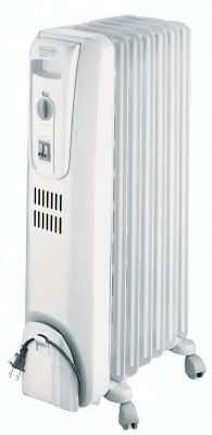 DeLonghi Oil Filled Heater w/Patented Easy Wheels