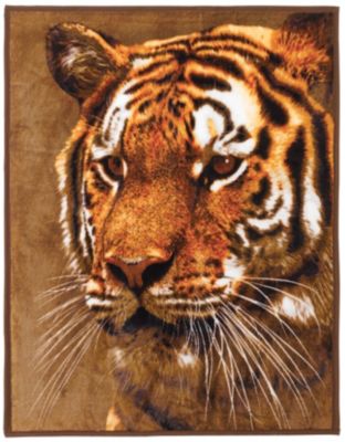 White Tiger Fur Throw + Free Throw