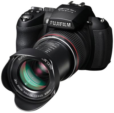 Fuji 16MP/30x Optical  Zoom Camera Bundle