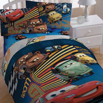 Grupo de ropa Disney Cars 2 Grand Prix