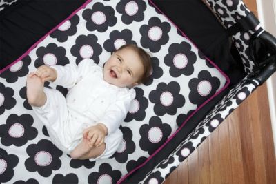 Evenflo Marianna Portable BabySuite 300
