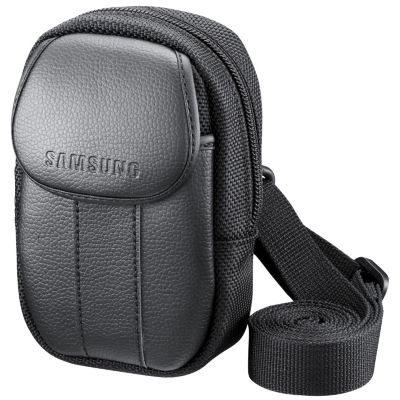 Samsung 14MP/18X Zoom Digital Camera Bundle