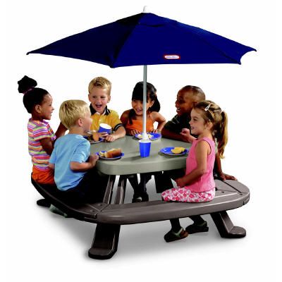 Little Tikes Fold N' Store Table w/Market Umbrella